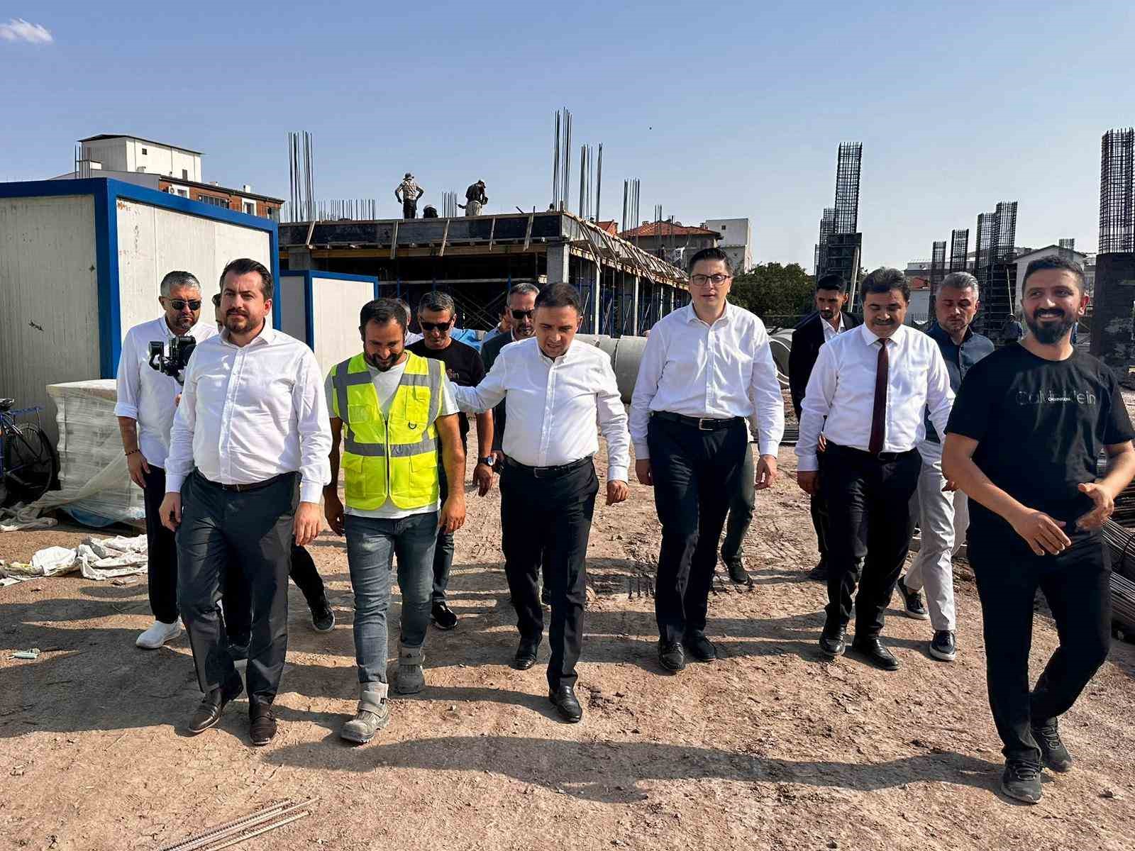 Akhisar’da büyük yatırımlar yükseliyor