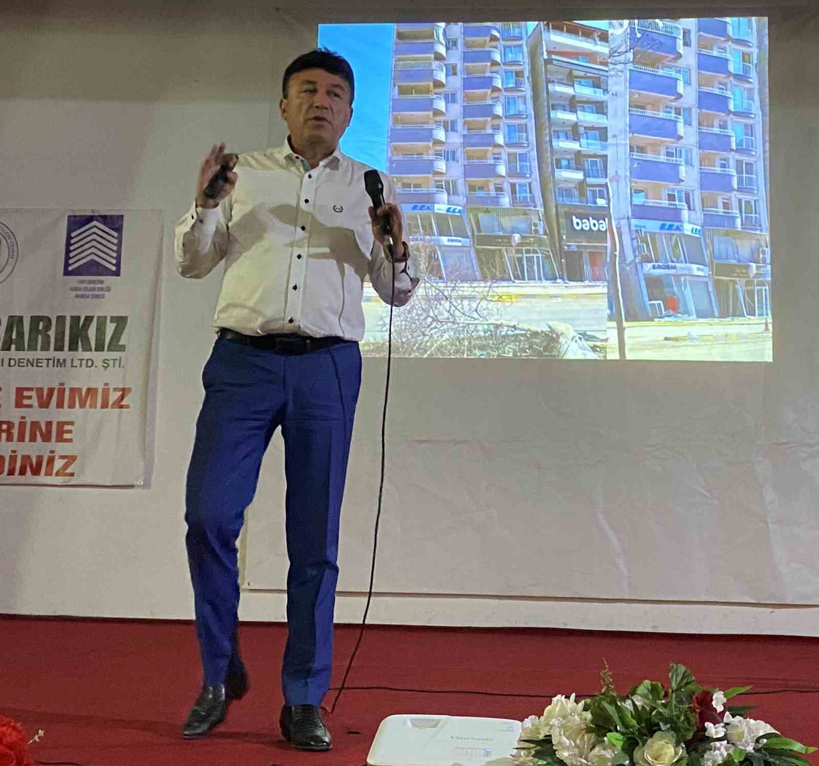 Alaşehir’de ’Deprem ve Evimiz’ konulu seminer düzenlendi