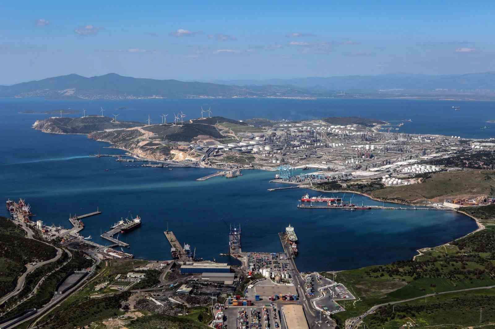 Aliağa, Ege Bölgesi’nin dış ticaret kapısı oldu