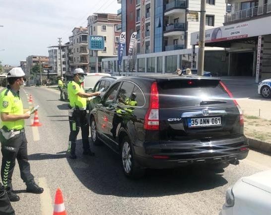Aliağa’da Karayolları Trafik Haftası kapsamında programlar yapıldı