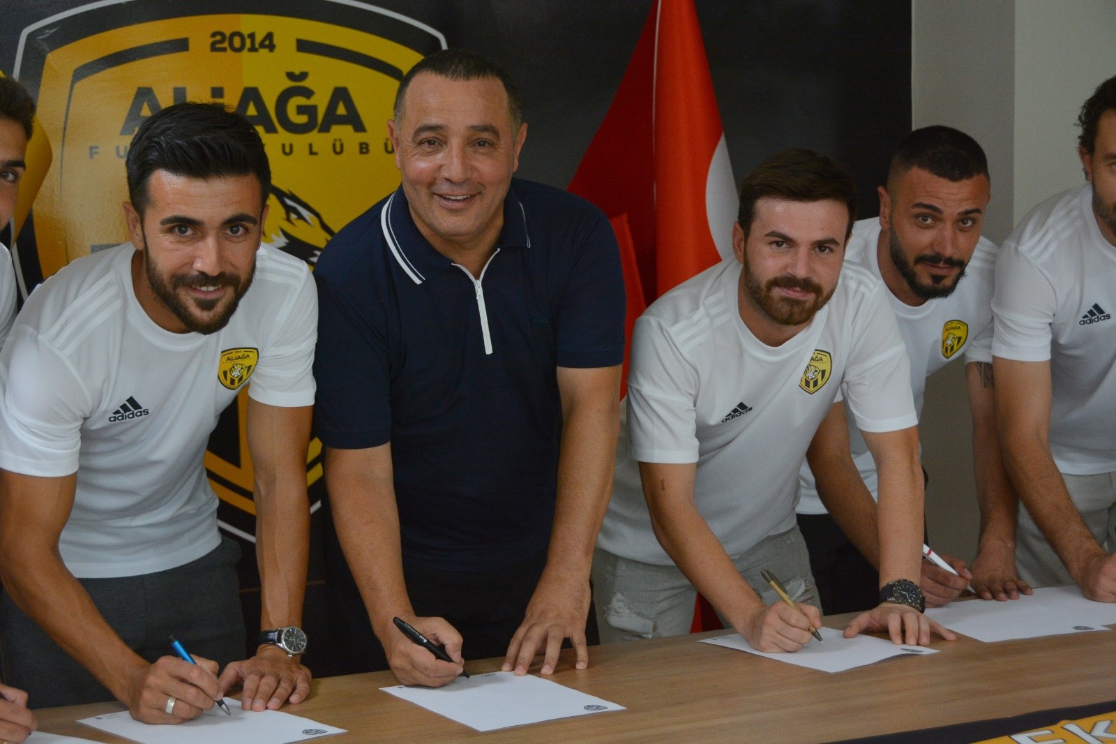 Aliağaspor FK transfer dönemine hızlı girdi