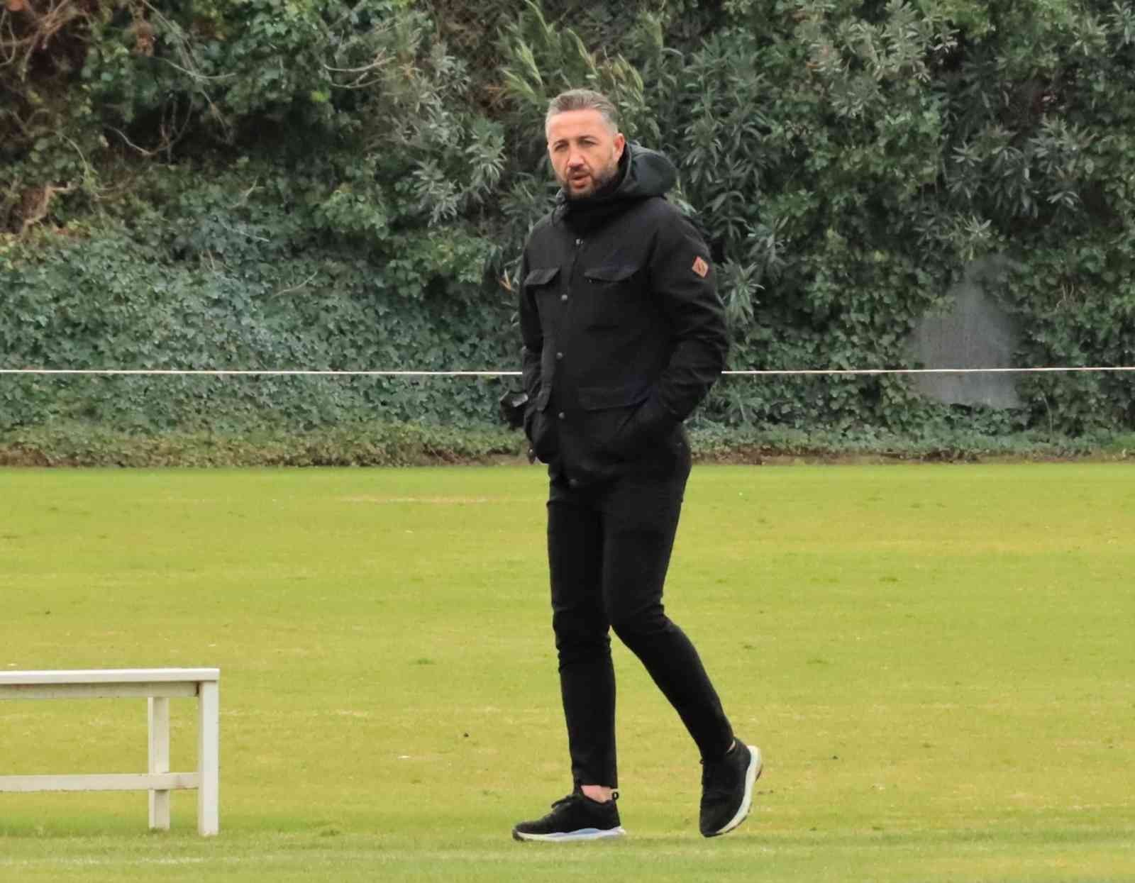 Altay’da Tuna Üzümcü’ye 15 gün hak mahrumiyeti cezası