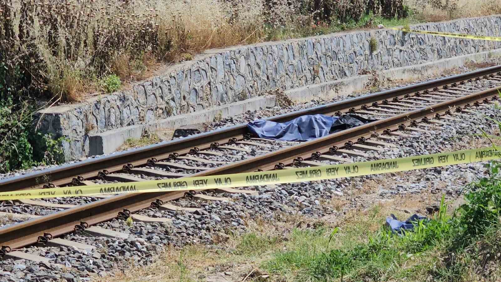 Ambulans şoförü son yolculuğuna uğurlandı