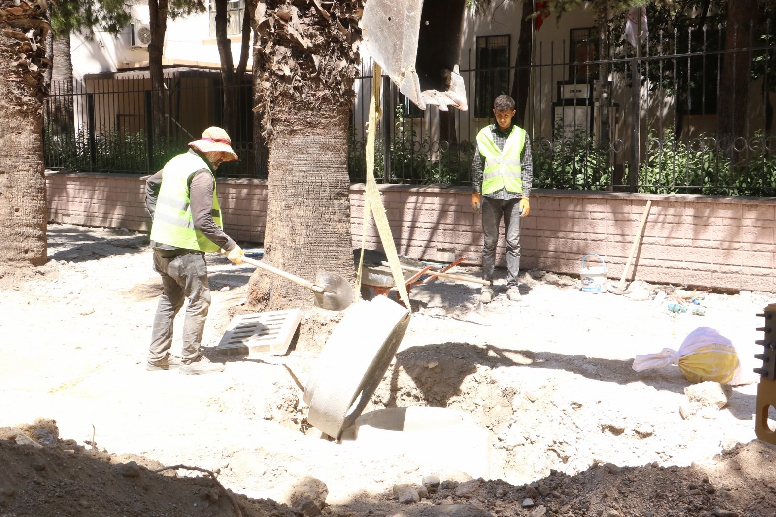 Atatürk Bulvarı’nda altyapı çalışmaları başladı