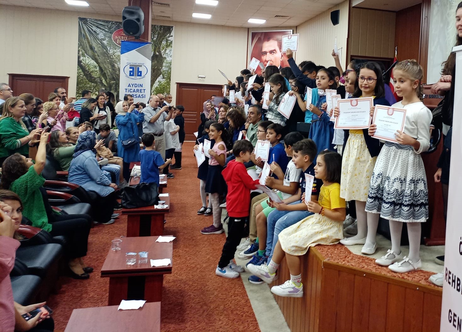 Aydın BİLSEM’de ‘Uyum Dönemi Belge Töreni’ gerçekleştirildi