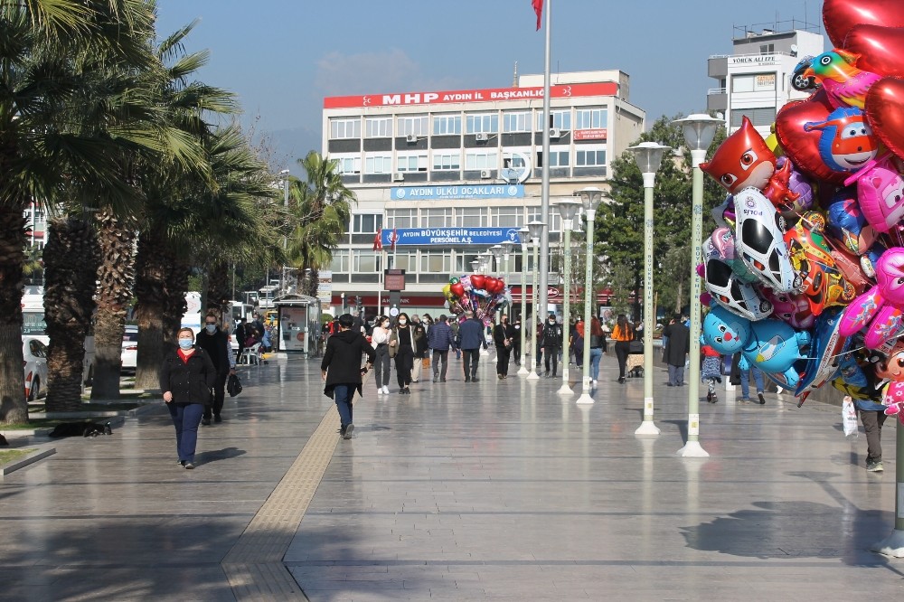 Aydın nüfusu arttı