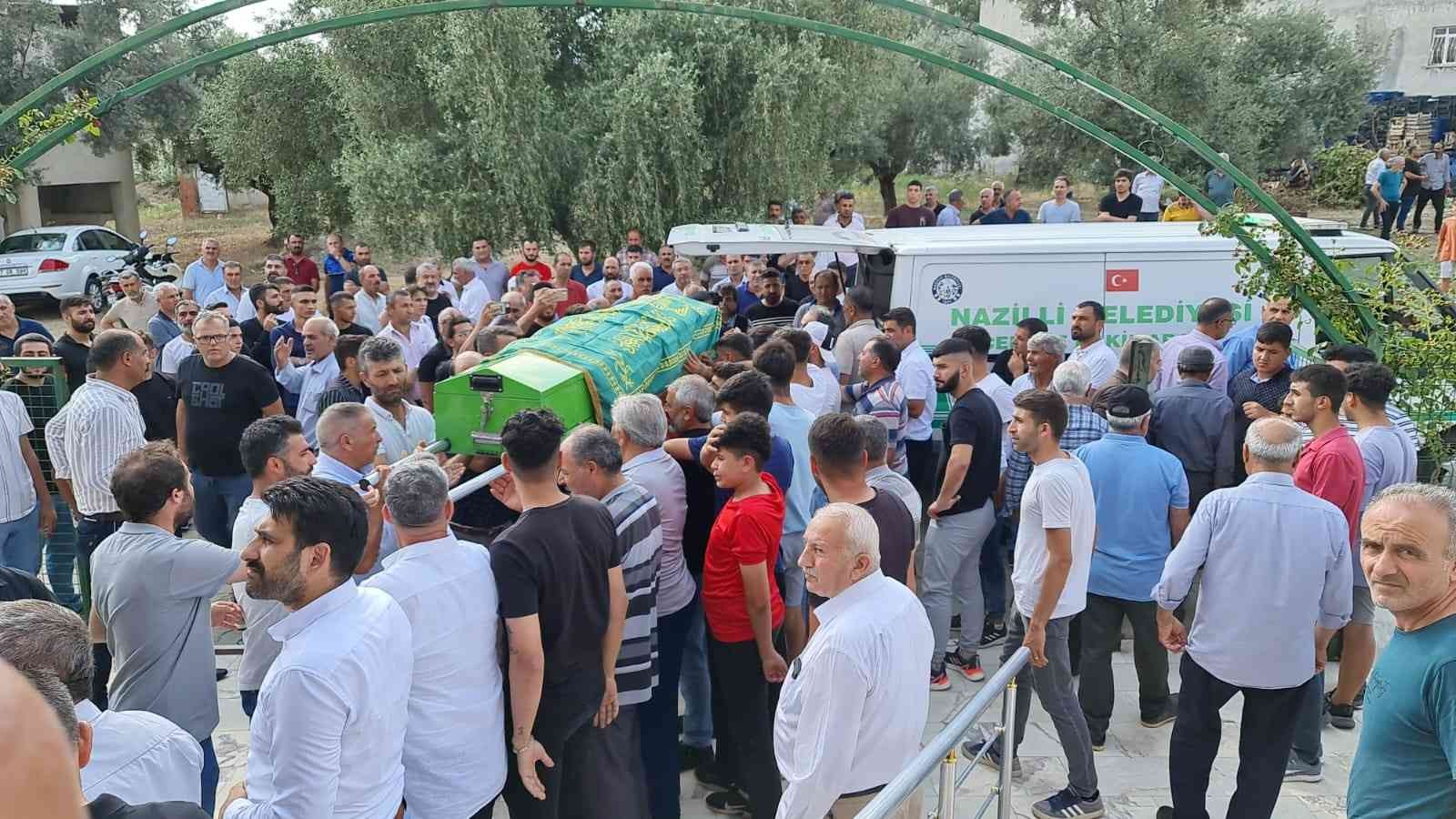 Aydın’da gölette boğulan gençler son yolculuklarına uğurlandı