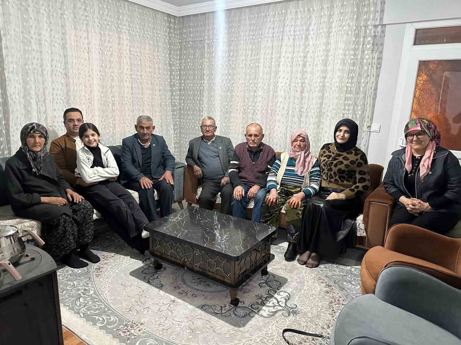 Bahadırlar’da duygu dolu ziyaret