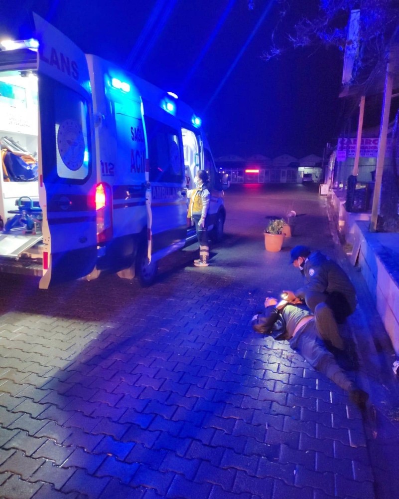 Balkondan düşen yaşlı adam hayatını kaybetti