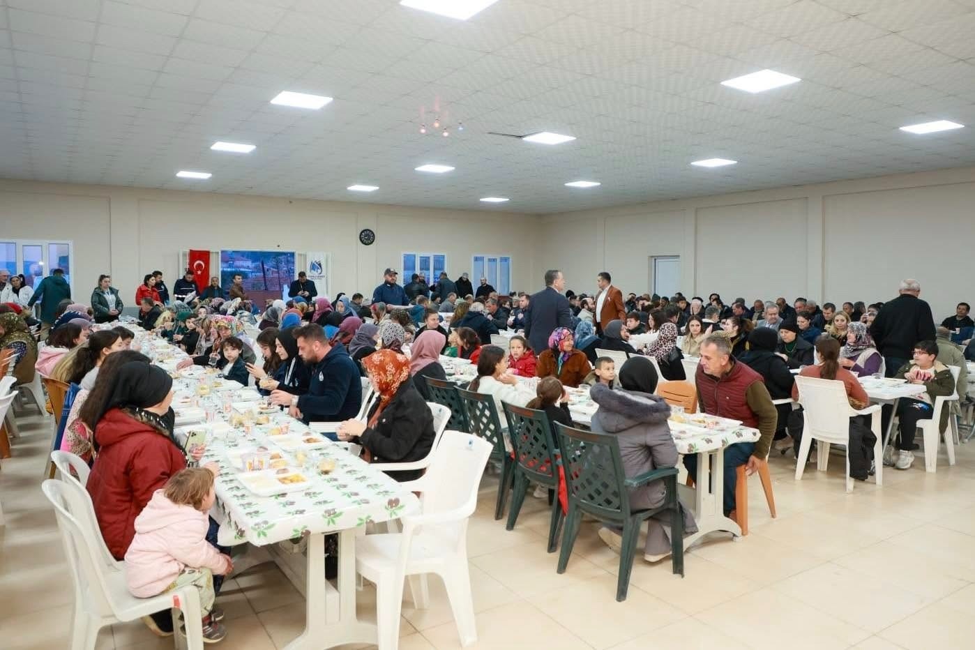 Başkan Balaban Osmancalı’da vatandaşlarla buluştu