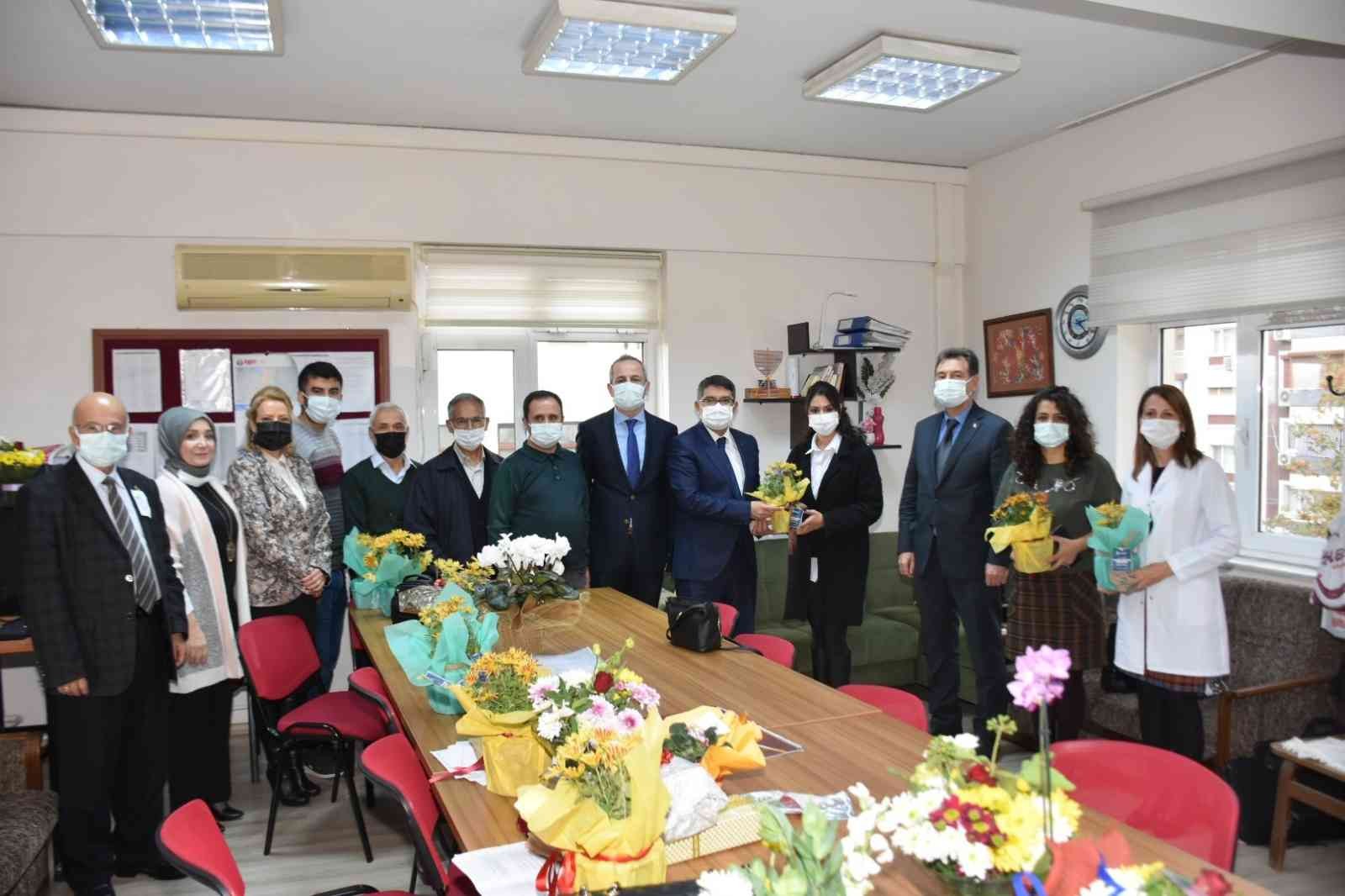 Başkan Çelik’ten öğretmenlere 24 Kasım jesti