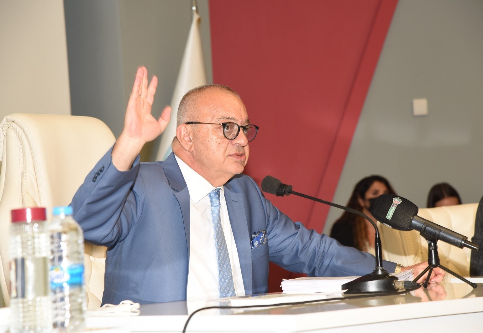 Başkan Ergün büyükşehir meclisinde müjdeleri arka arkaya verdi