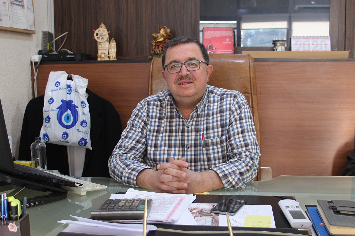 Başkan Şadan’dan ’alışverişlerinizi yerel esnaftan yapın’ çağrısı