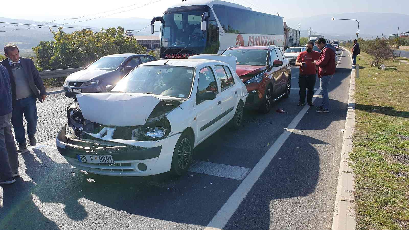 Buharkent’te zincirleme trafik kazası: 1 yaralı