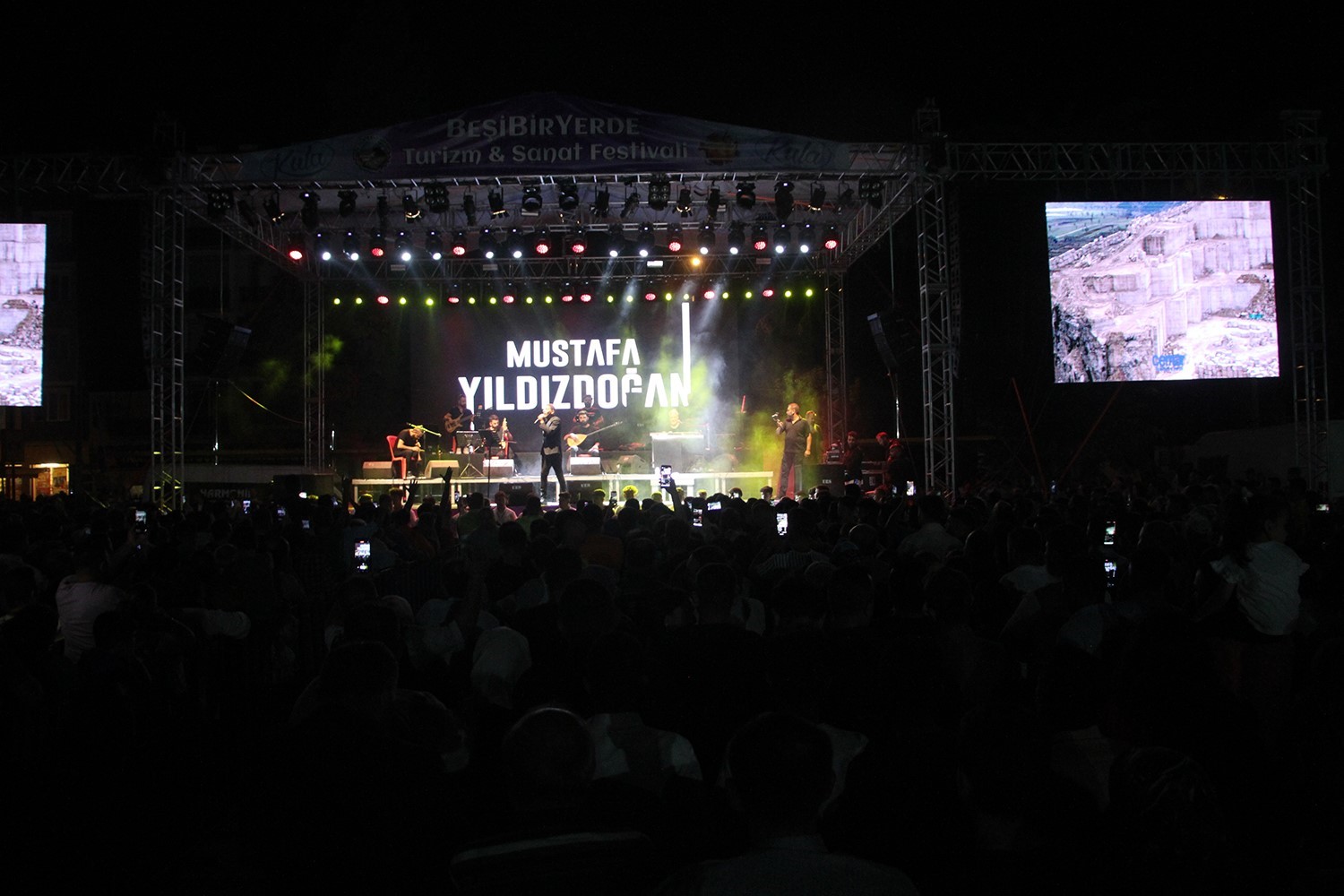 Cemar’dan ünlü sanatçı Yıldızdoğan’a özel hediye