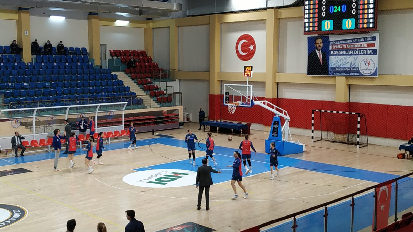 Çeşme Basket, Düzce’de galip