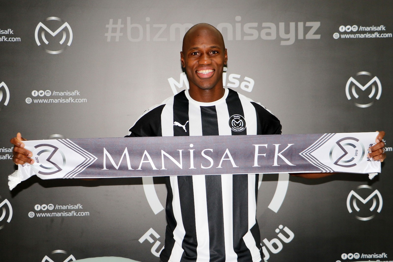 Dever Orgill Manisa FK’da