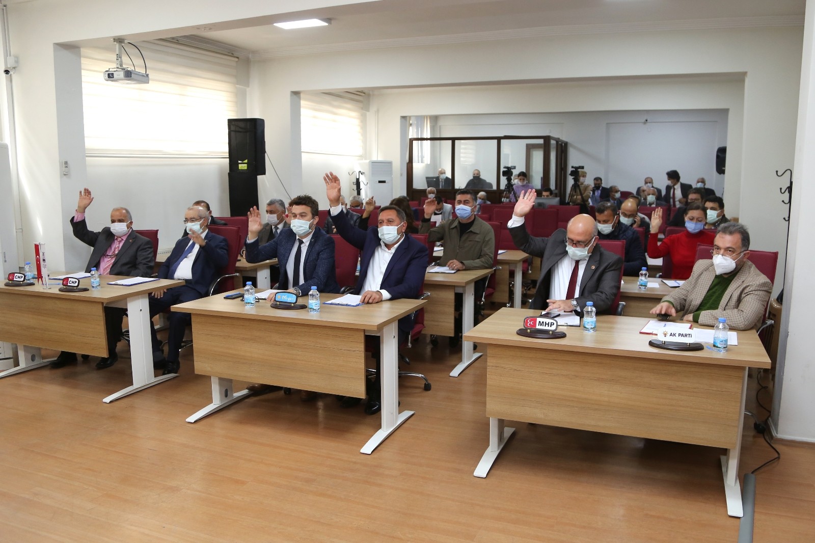 Efeler’de esnafı rahatlatan karar