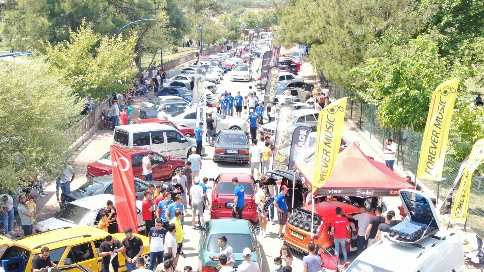 En güzel modifiye araçlar görücüye çıktı