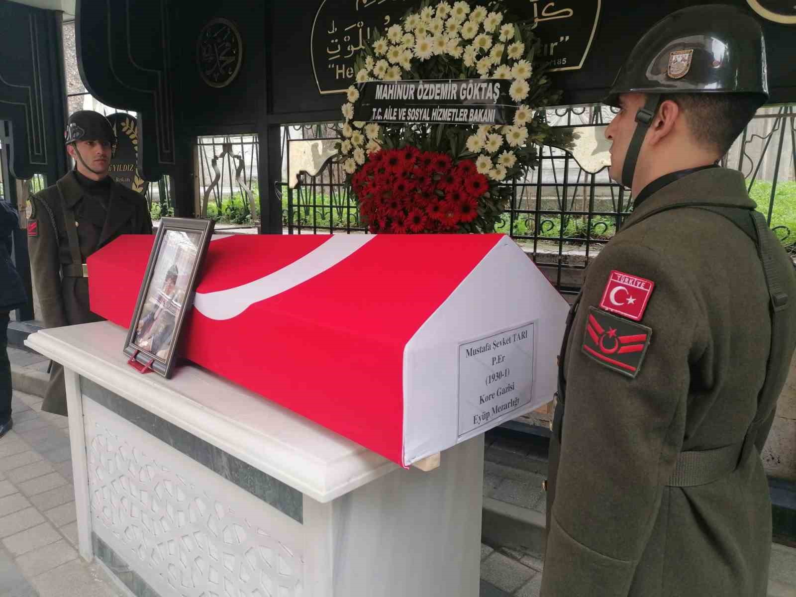 Hayatını kaybeden Menderes’in Özel Kalem Müdürü tarı son yolculuğuna uğurlandı