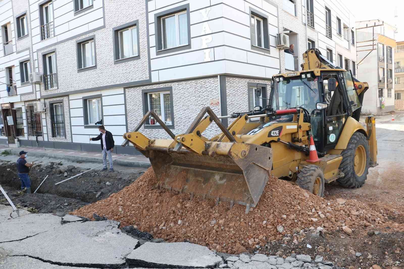 Her yağmurda su basan mahallenin 50 yıllık çilesi sona eriyor