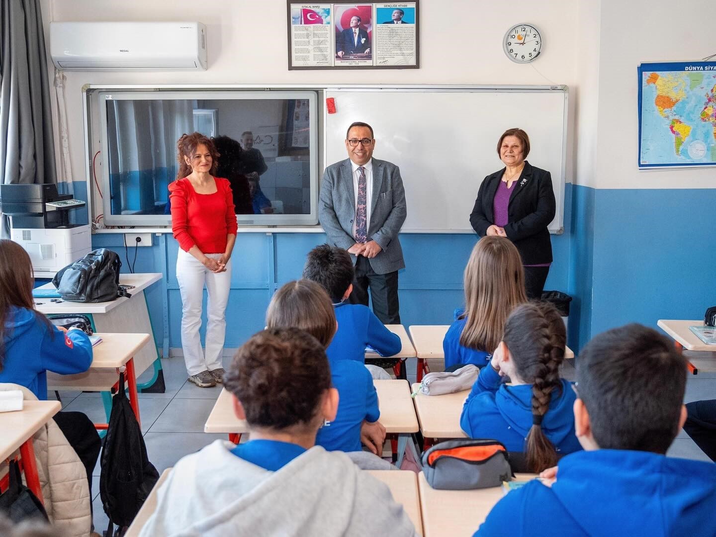 İlçe Milli Eğitim Müdürü Keleş, Şâhidi Ortaokulu’nda öğrenci ve öğretmenlerle buluştu