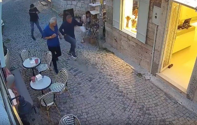 İş adamı Fatih Fil’e silahlı saldırı kamerada