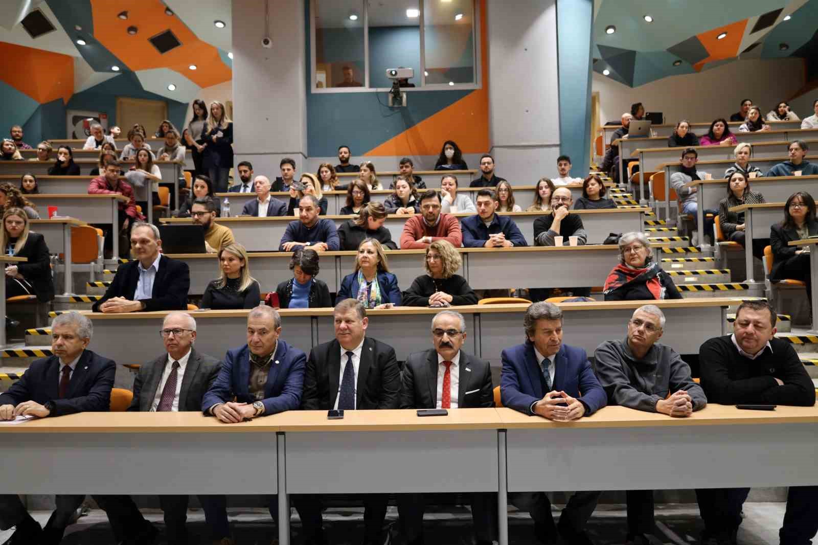 İzmir Ekonomi’de 6 Şubat’a özel sempozyum