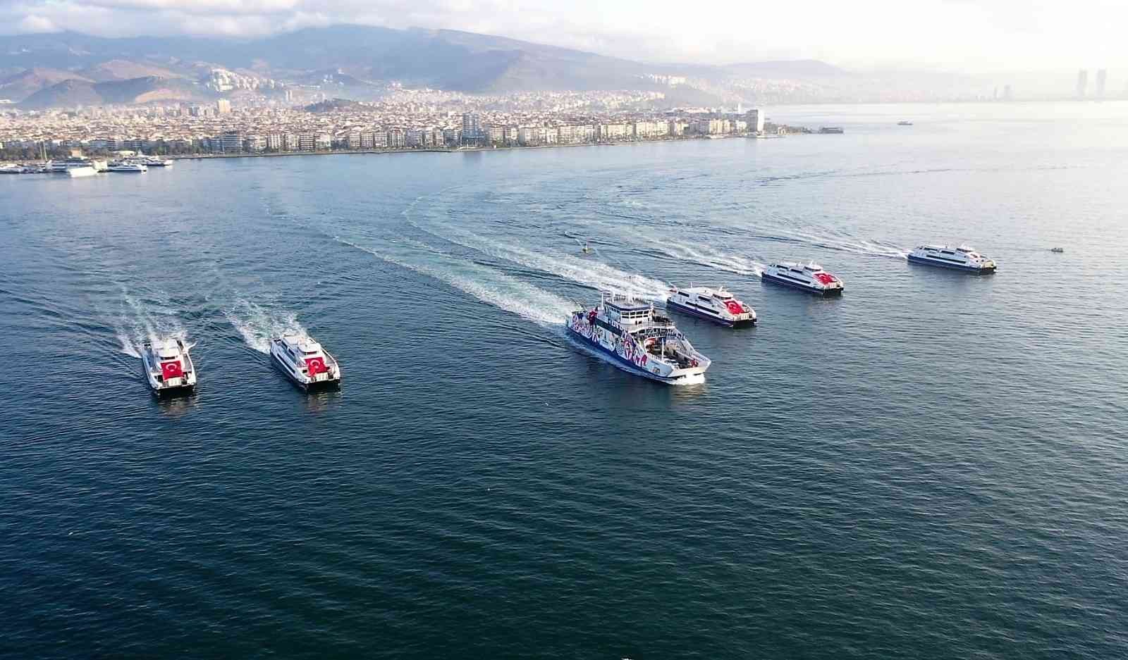 İzmir trafiğinde deniz ferahlığı