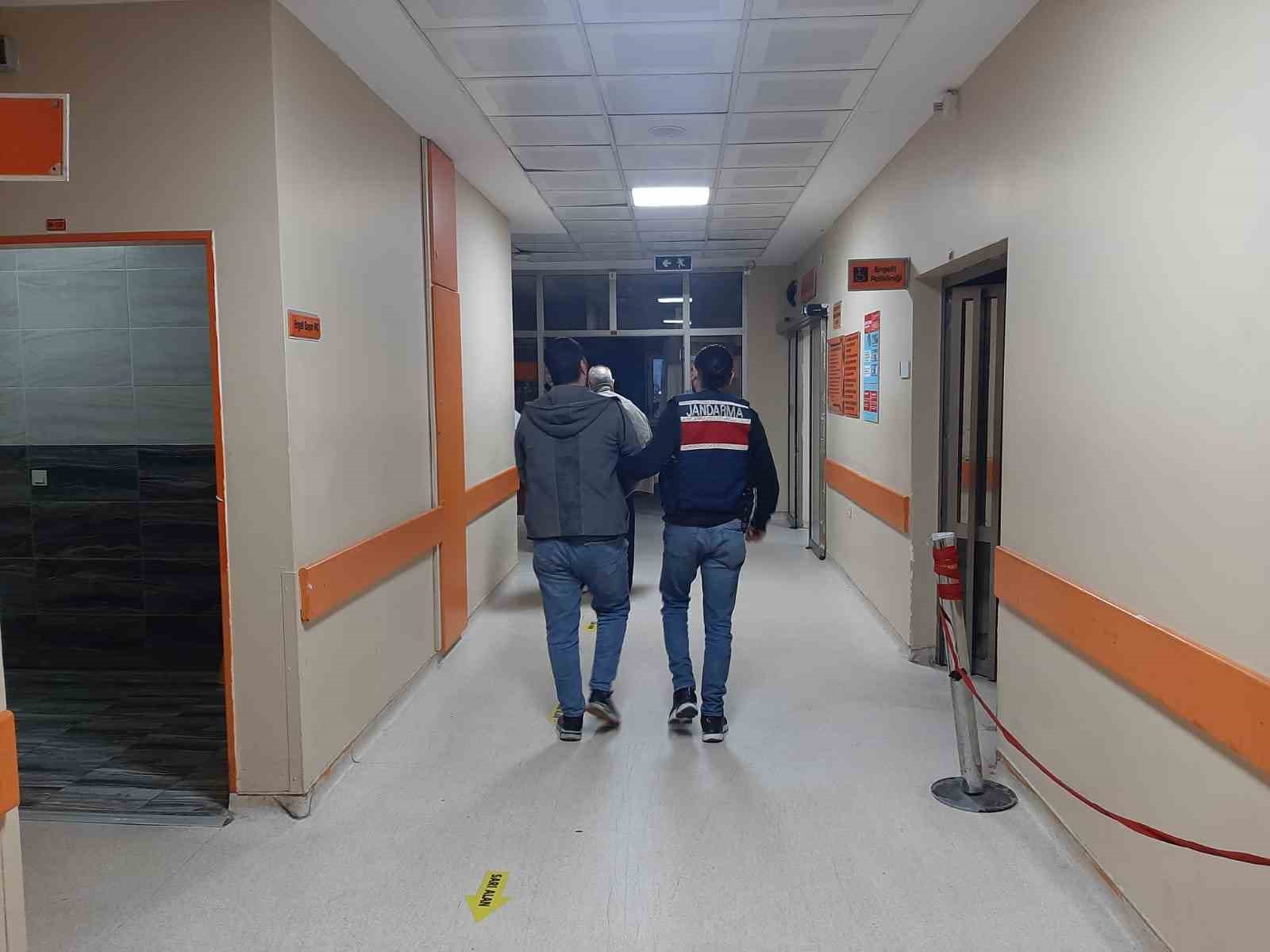 İzmir’de terör propagandasına 5 gözaltı