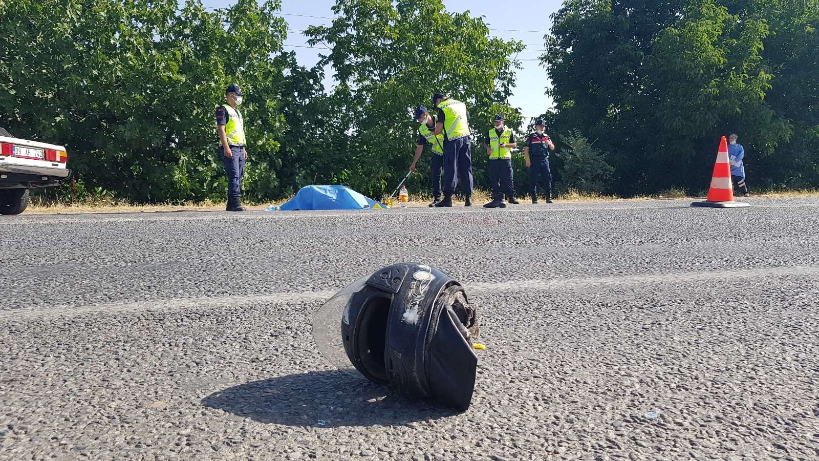 İzmir’deki feci kazada motosiklet sürücüsü yaşamını yitirdi