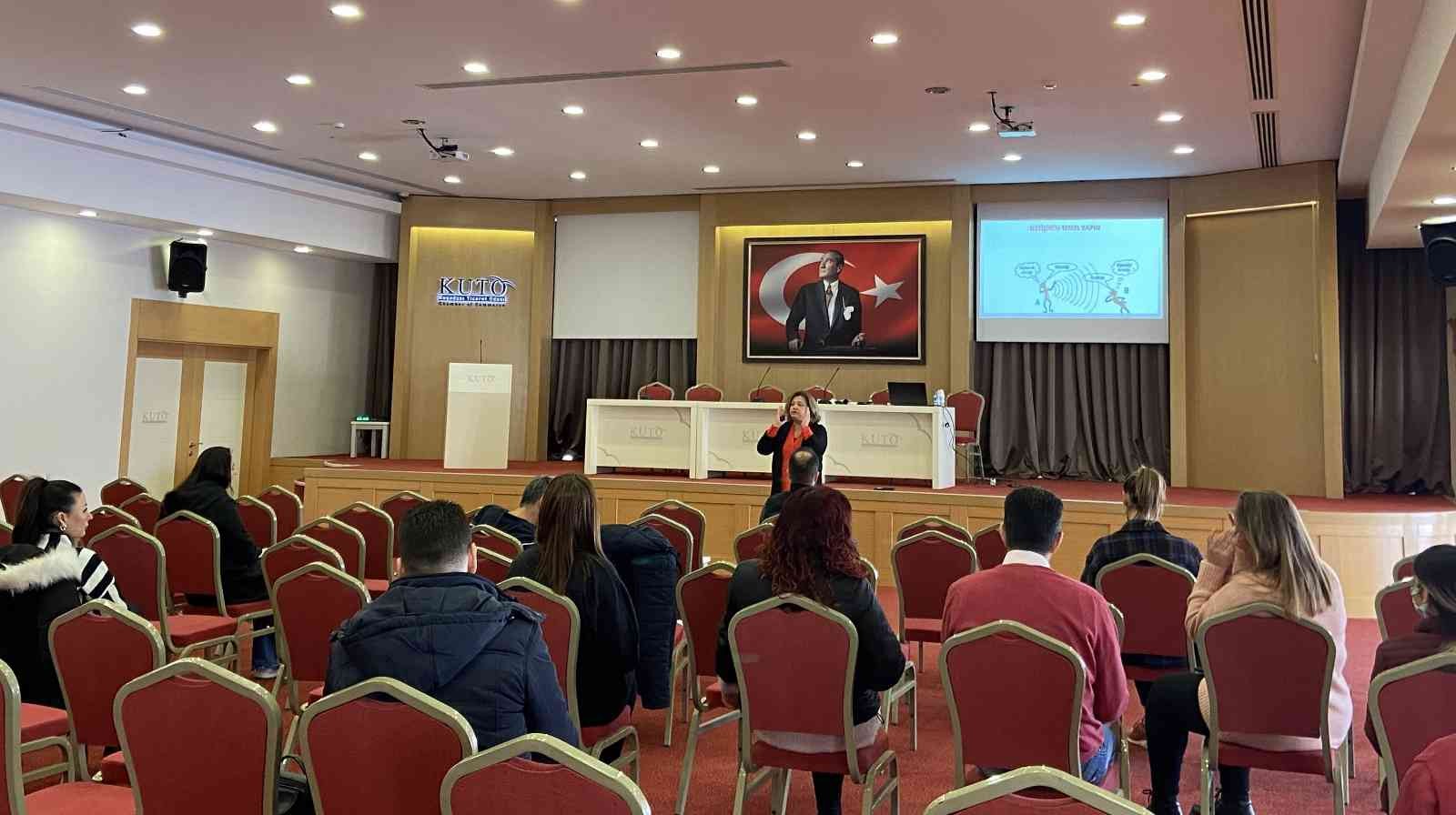 KUTO üyelerine iletişim becerileri eğitimi
