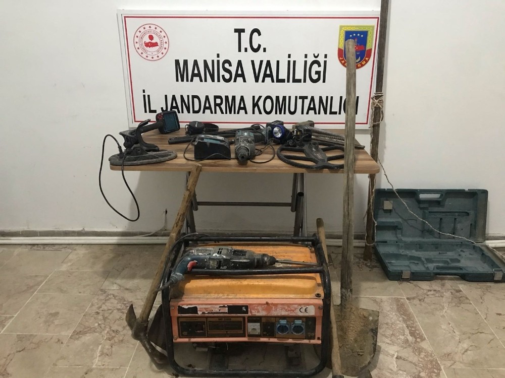 Kaçak kazıya suçüstü