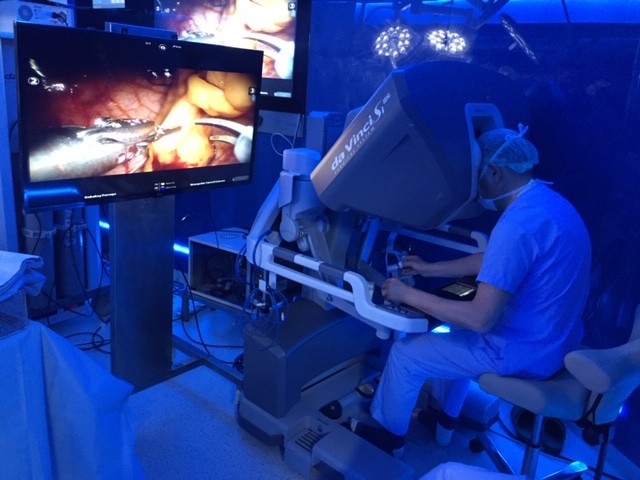 Kalbe robotik dokunuş