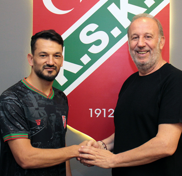 Karşıyaka, Onur Kolay’ı transfer etti