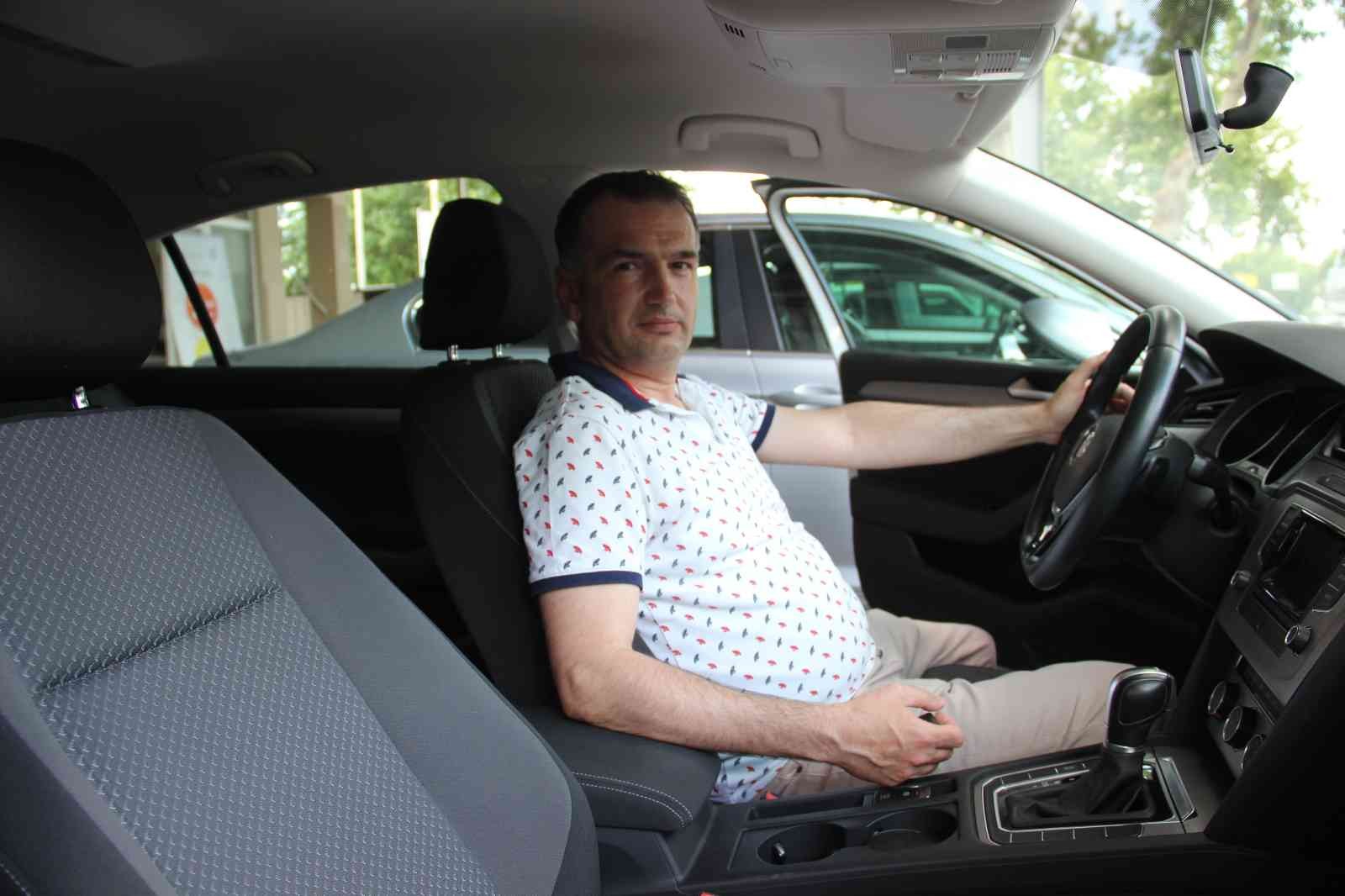 Kayıt dışı al-sat yapanlar ikinci el otomobil piyasasını yükseltiyor