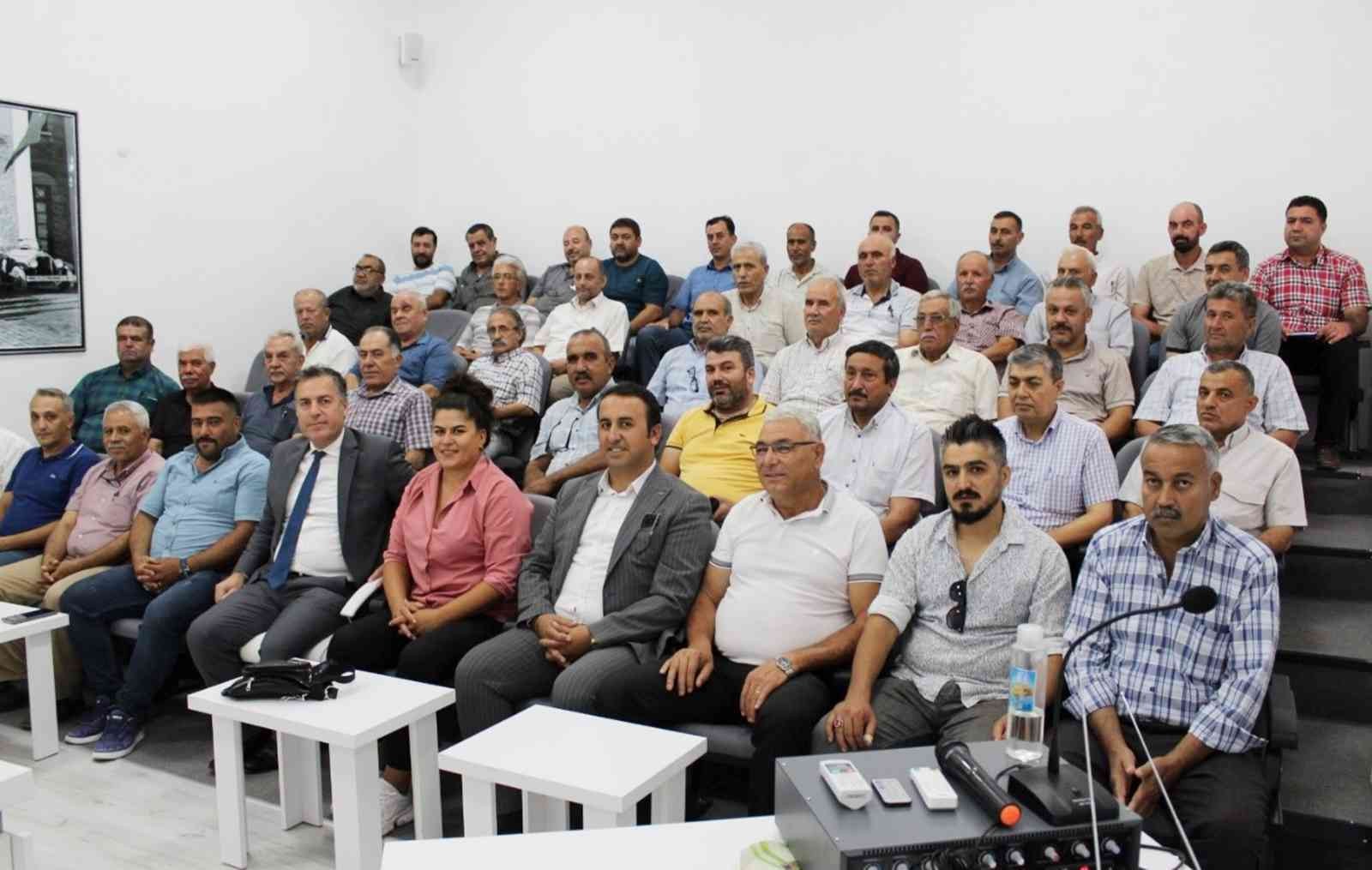 Kaymakam Kapankaya mahalle muhtarlarının taleplerini dinledi