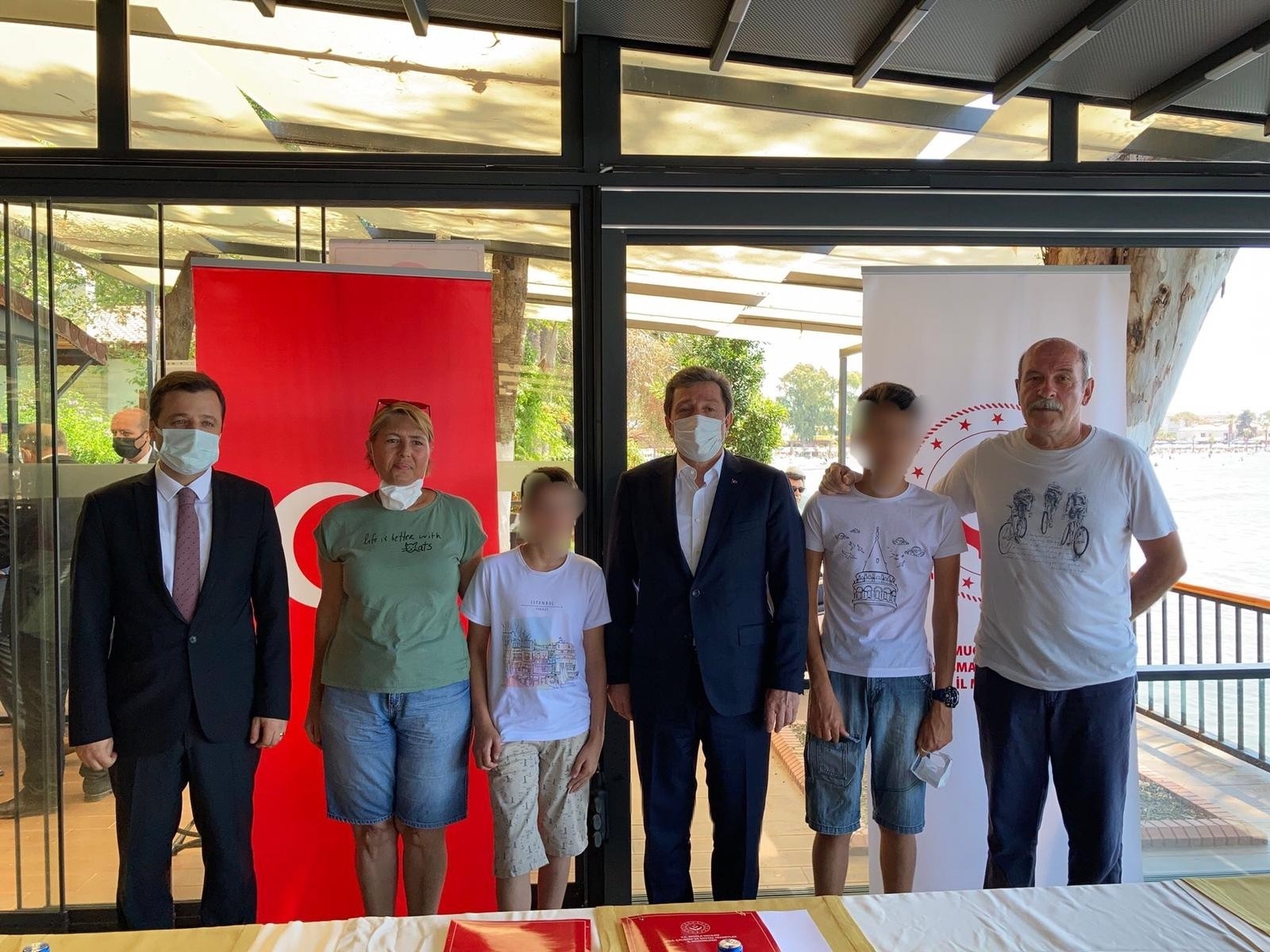 Koruyucu aileler can bağı ile yuva oluyor