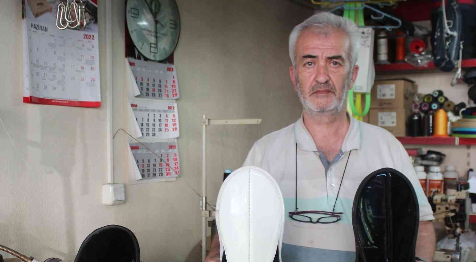 Küçücük bir dükkandan dünyaya açıldı