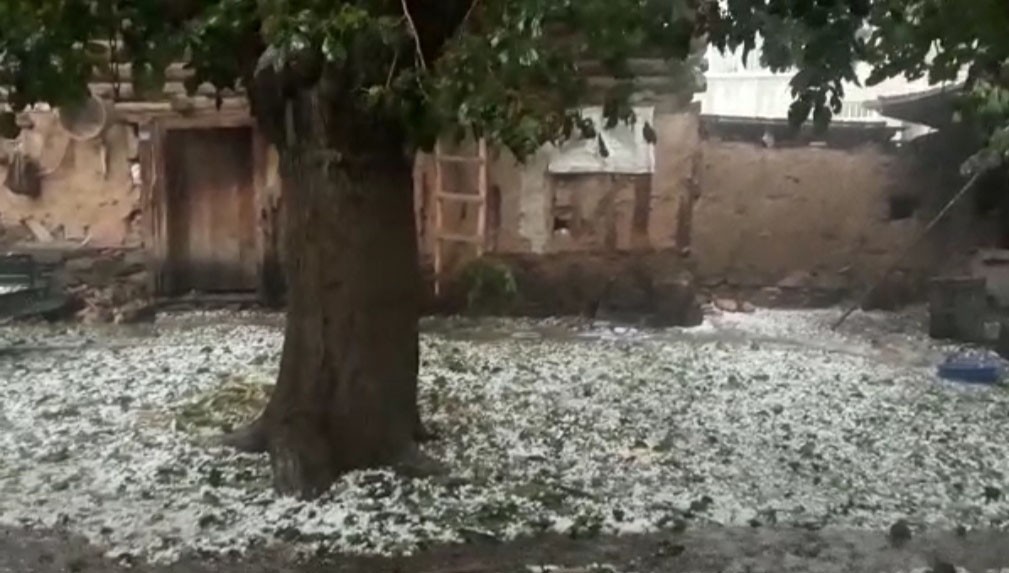 Kütahya’da dolu yağışı