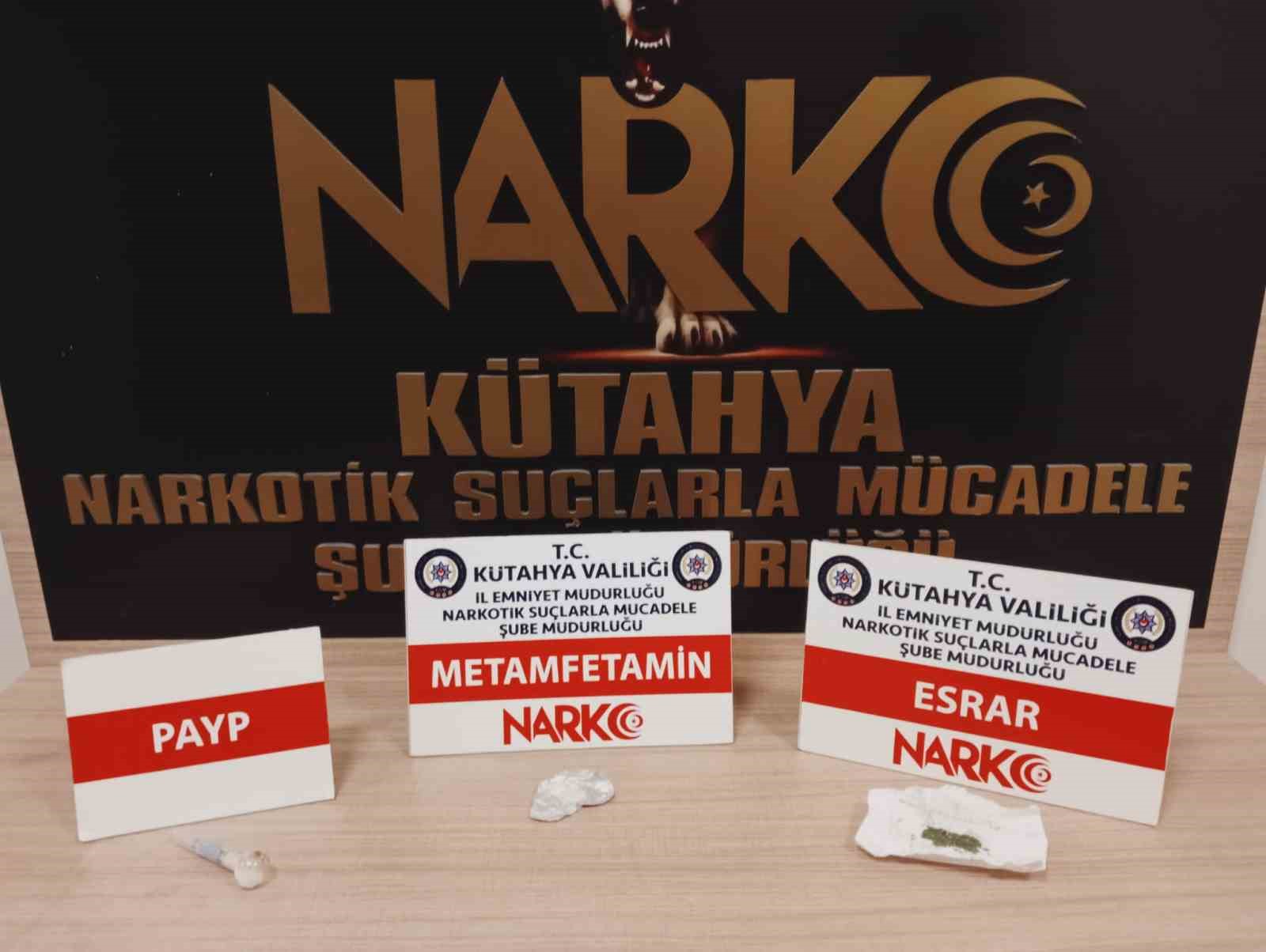 Kütahya’da şüpheli şahsın üzerinde uyuşturucu bulundu