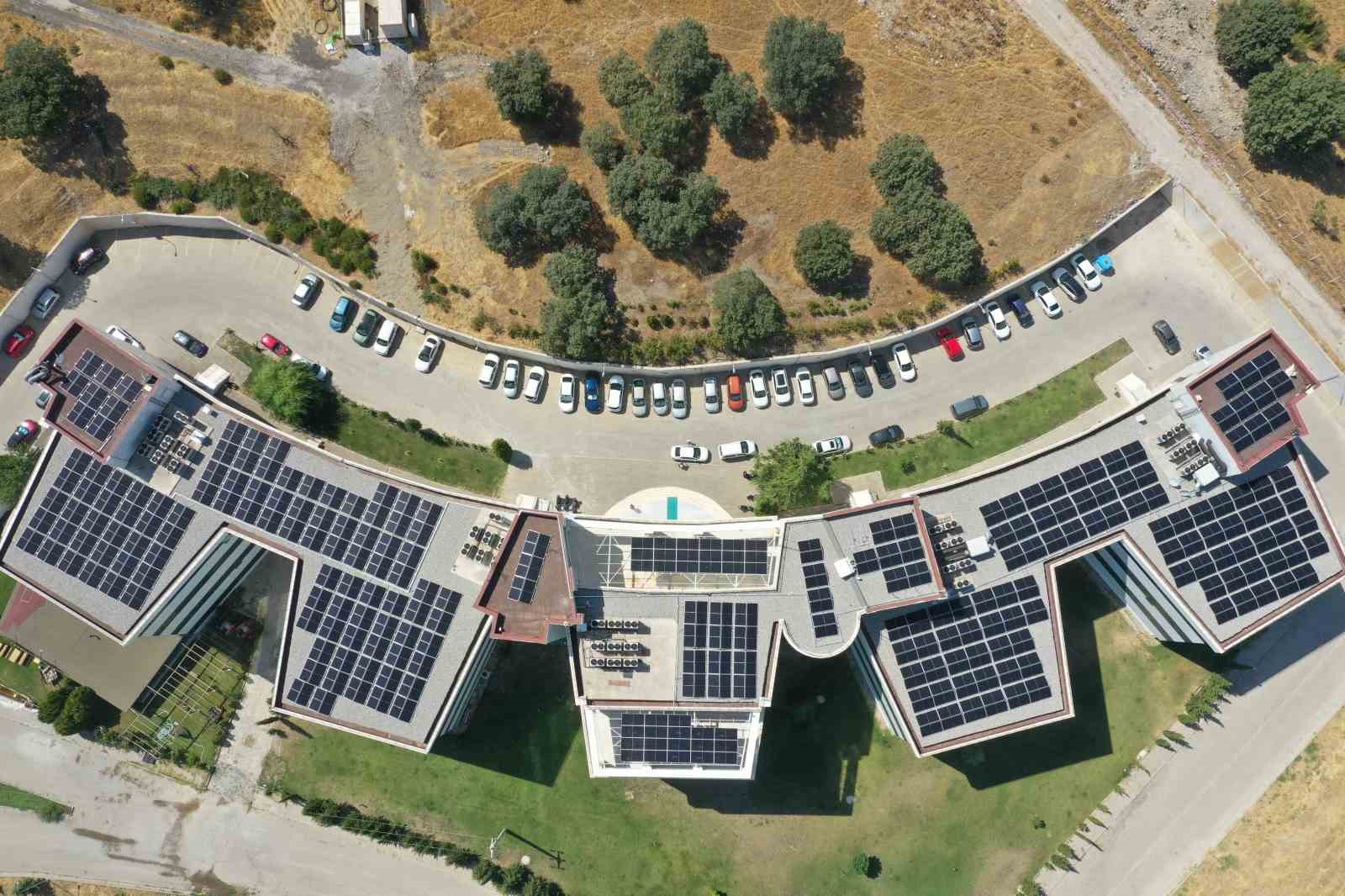 MCBÜ kampüsü elektrik ihtiyacını Enerjisa ile güneşten sağlayacak