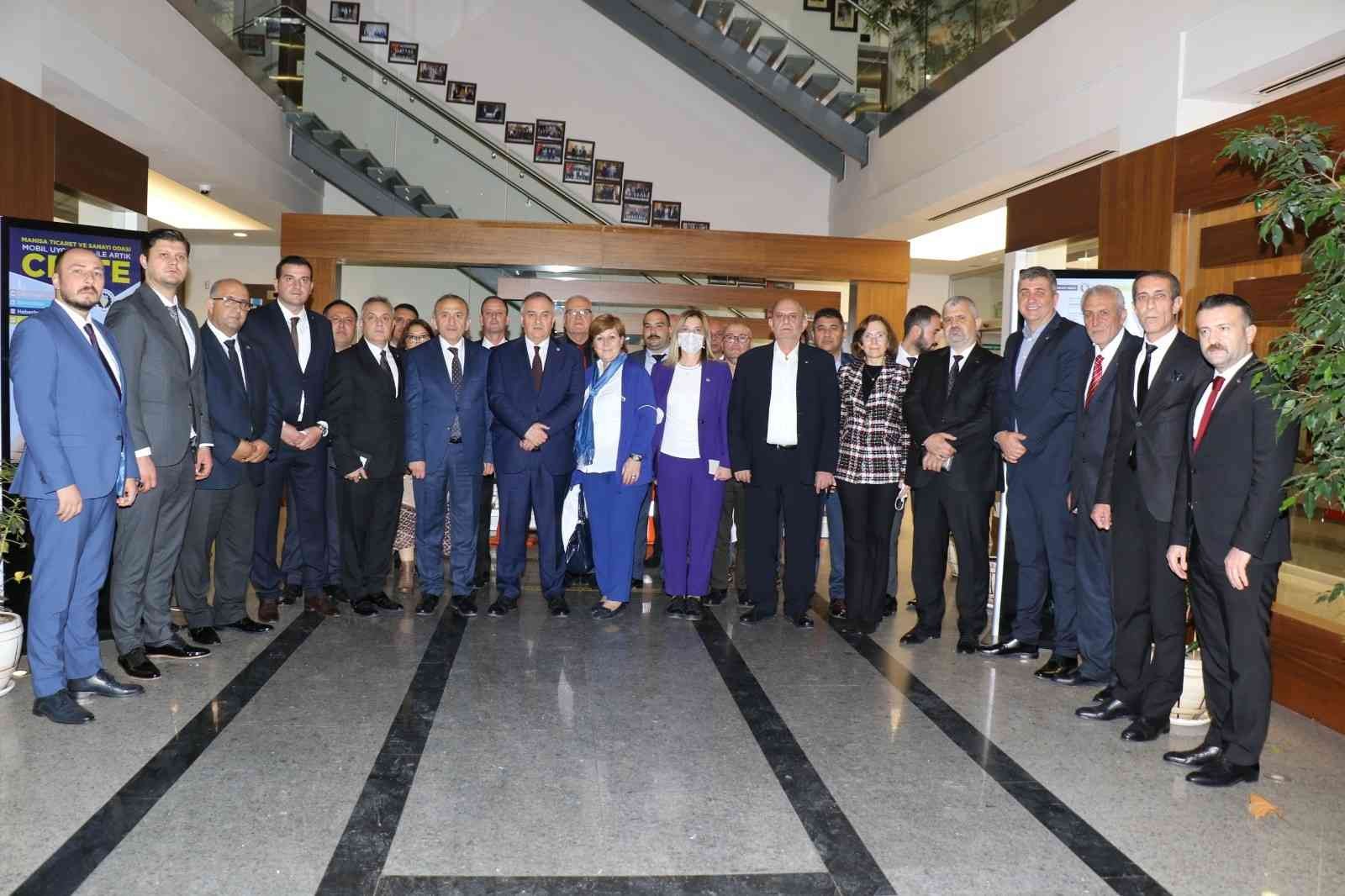 MHP heyeti Manisa TSO’yu ziyaret etti