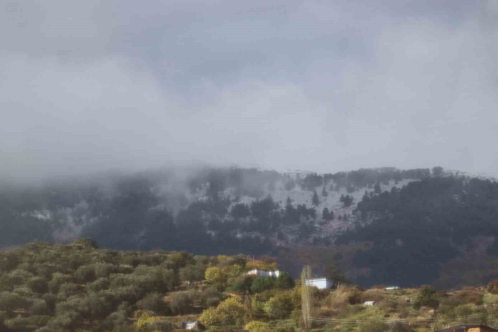 Madran’a yılın ilk karı yağdı