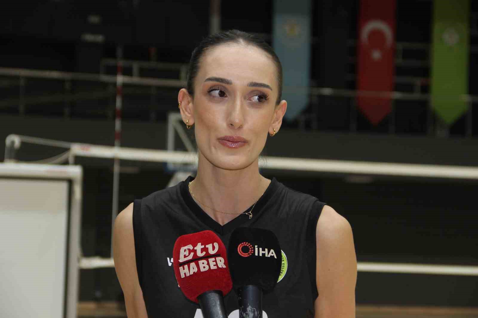 Manisa BBSK’nın sultanlarında hedef 1. Lig