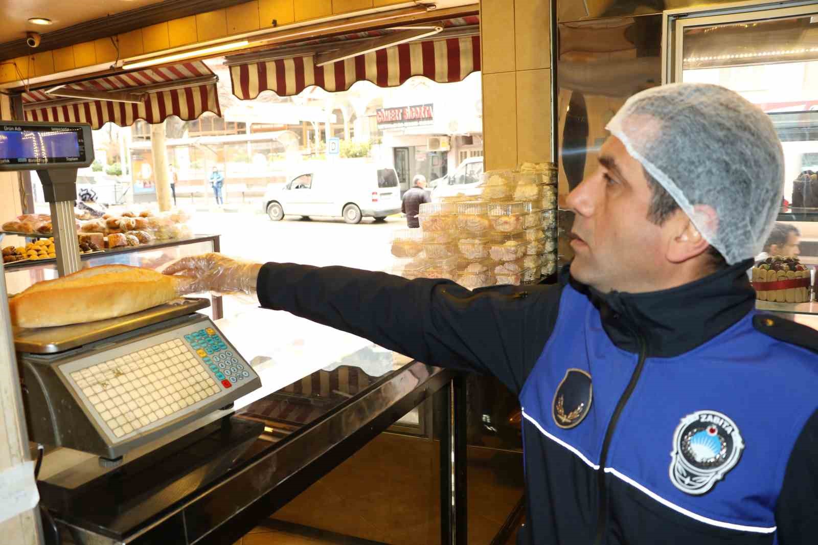 Manisa Büyükşehir zabıtasından fırınlara Ramazan denetimi