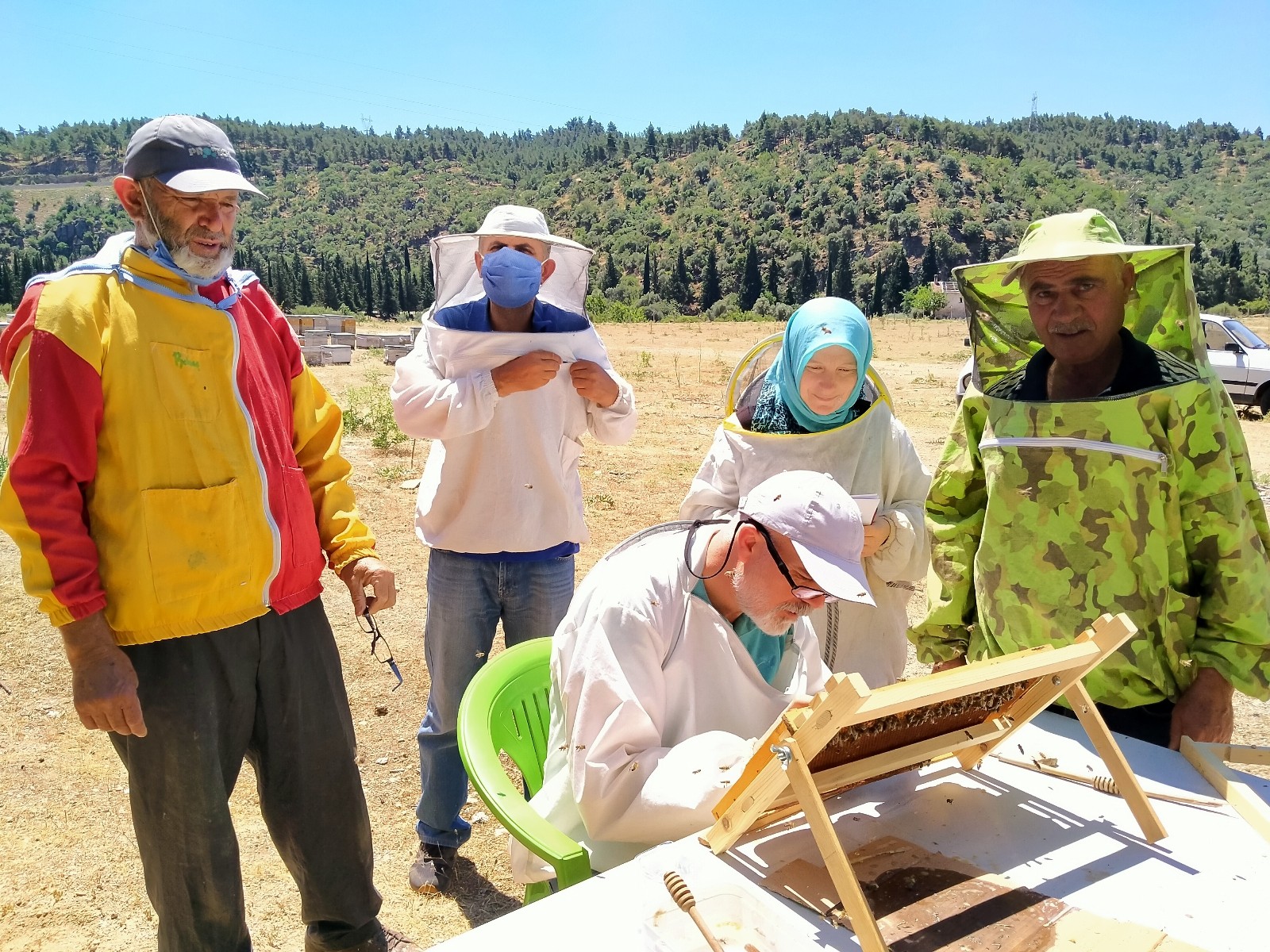 Manisa Büyükşehir’den arıcılık ekonomisine büyük destek