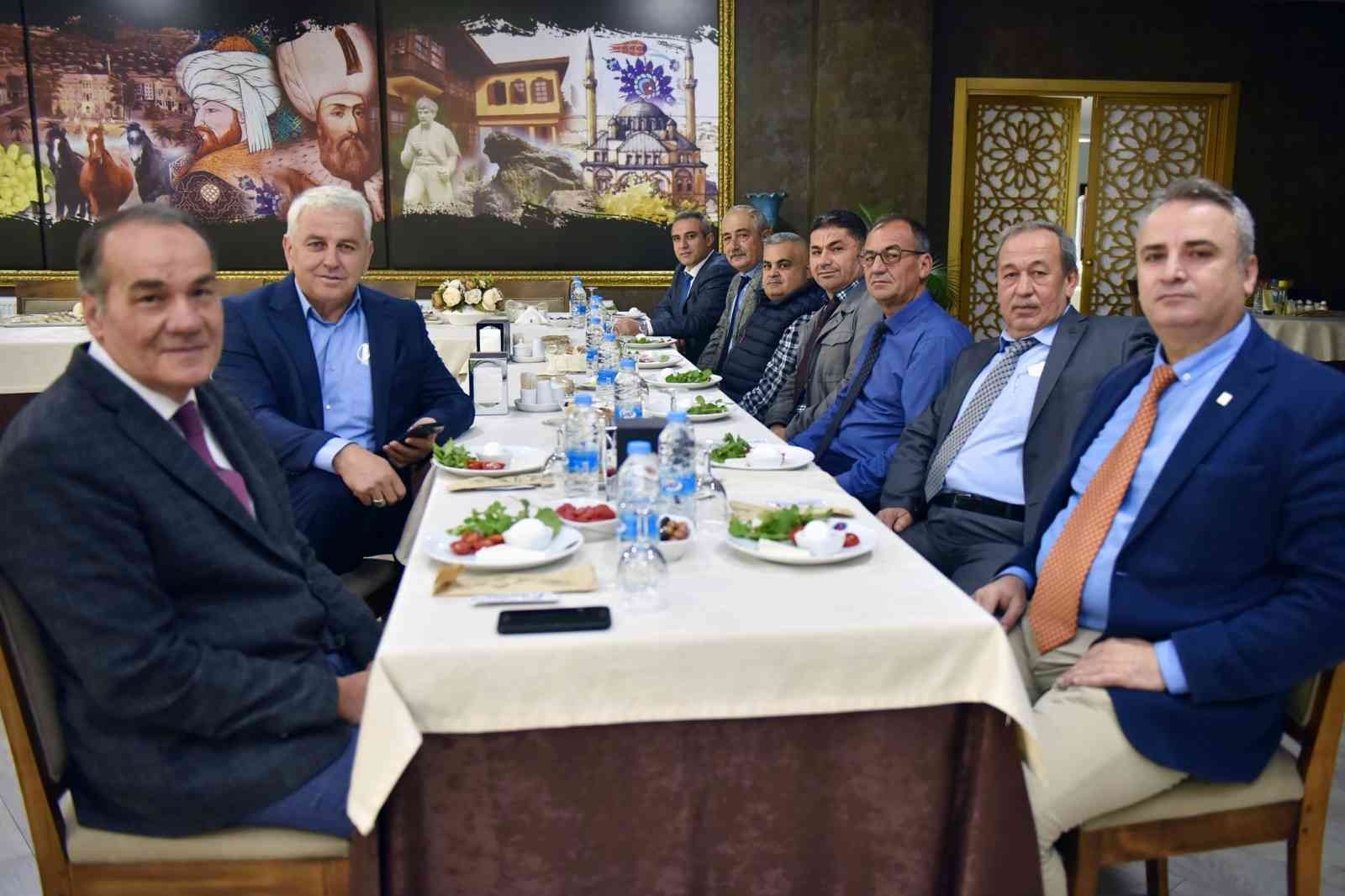 Manisa CBÜ 30 Kasım Dünya Şoförler Günü düzenlenen kahvaltı etkinliği ile kutlandı