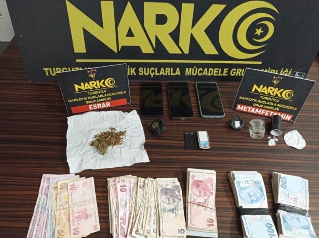 Manisa Emniyeti’nden 3 ilçede uyuşturucu operasyonu