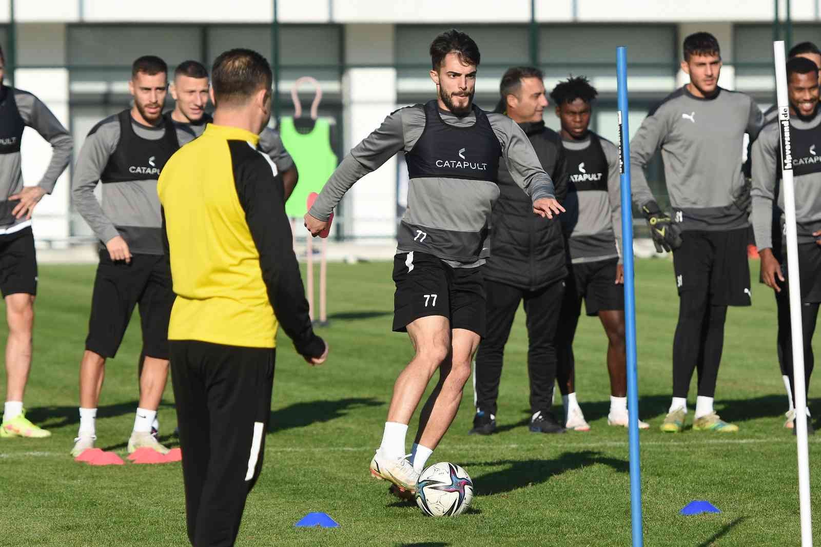 Manisa FK, Altınordu hazırlıklarını tamamladı